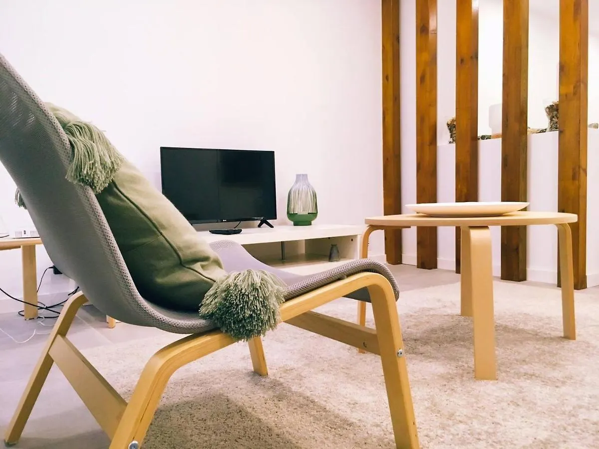 Апартаменты Modern Central Studio B Chiado Лиссабон